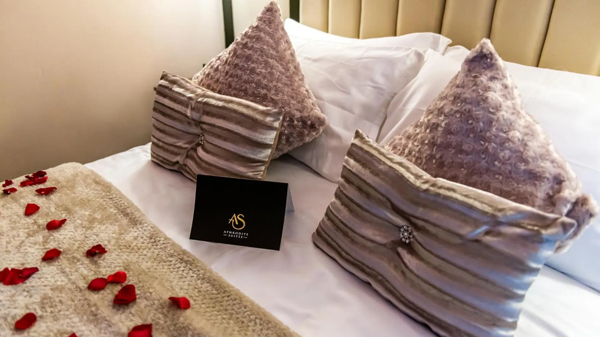 Aphrodite Suites Bradford  0*, Bradford (West Yorkshire)